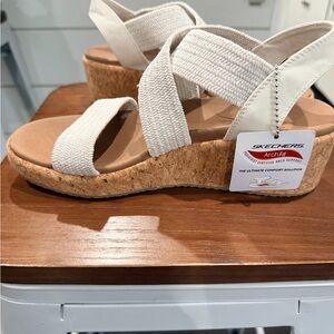 Skechers Women's Tan and Cream Wedge Sandals